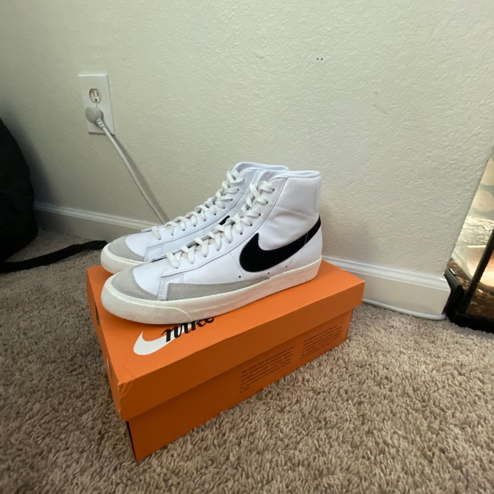Nike Blazer mid 77